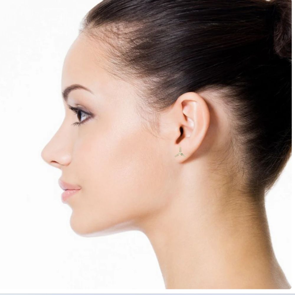 Classic Diamond Studs  Minimalist Round Cut Design
